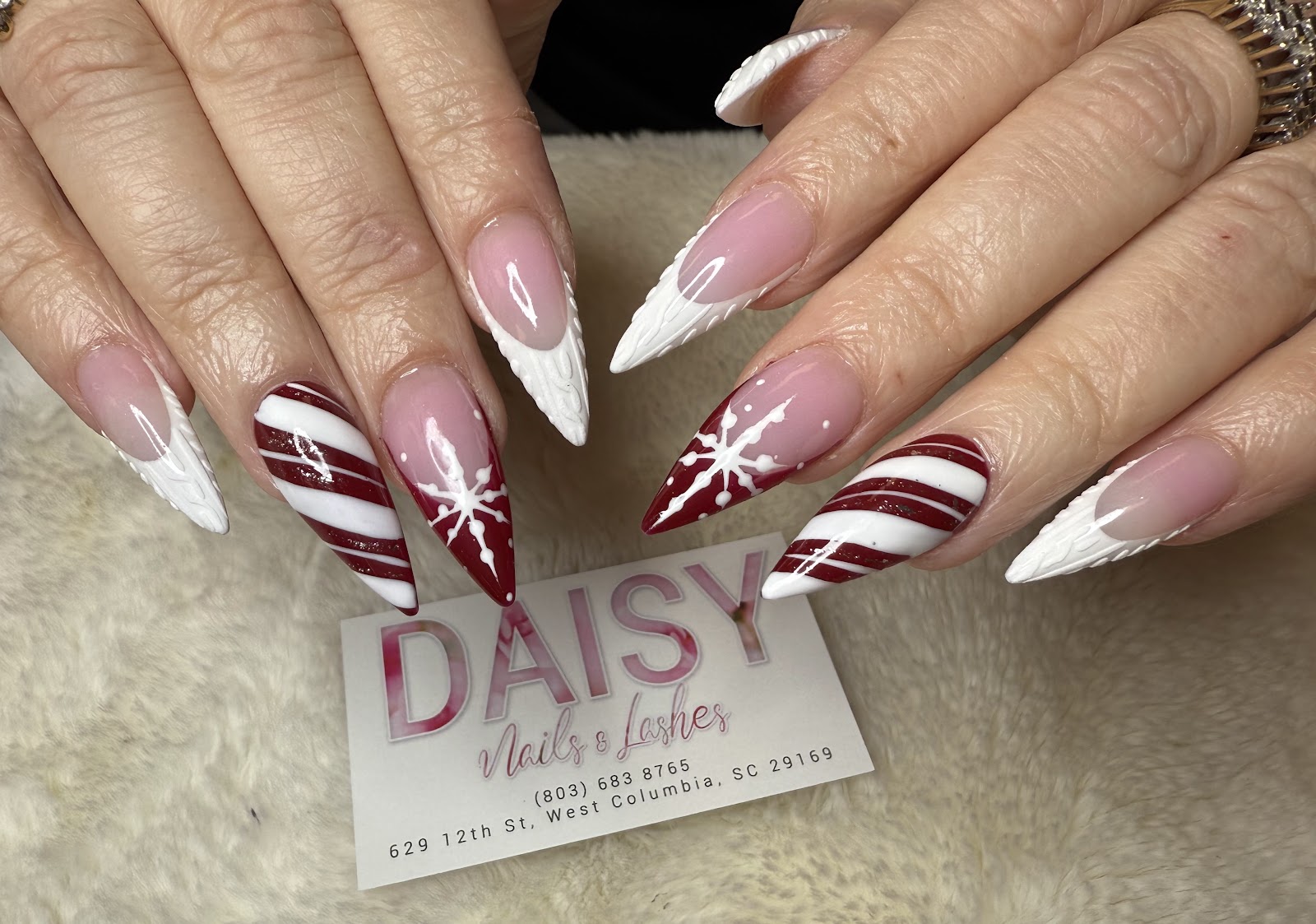Daisy Nail & Lash nail photo 1