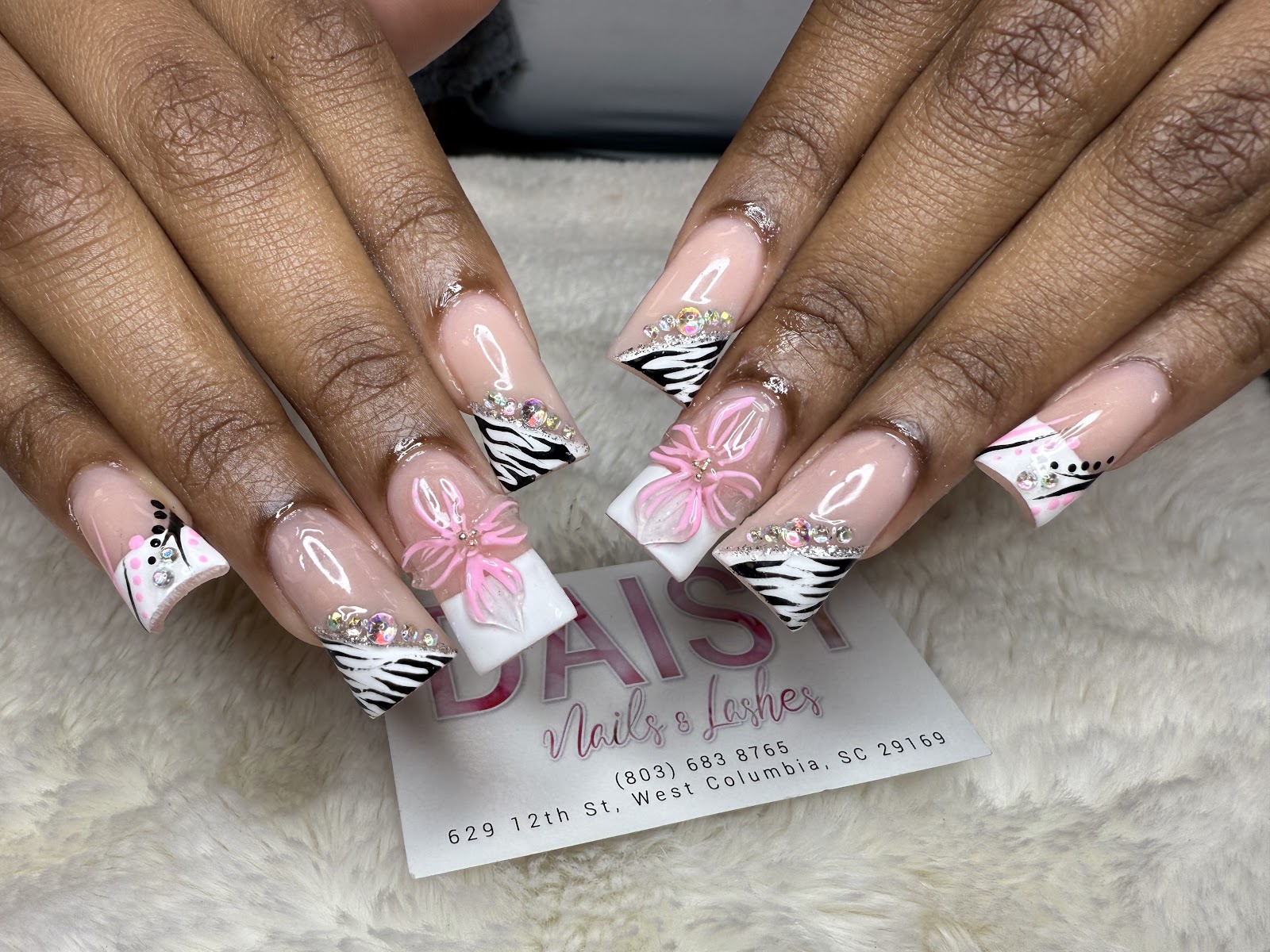 Daisy Nail & Lash nail photo 7